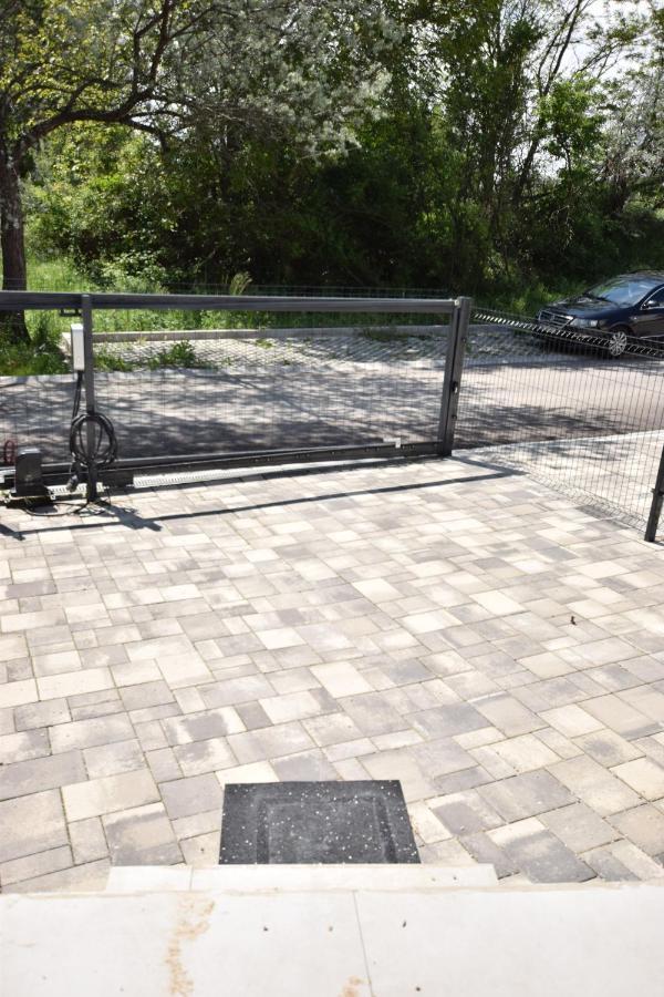 Olive Apartman Alsóörs Dış mekan fotoğraf